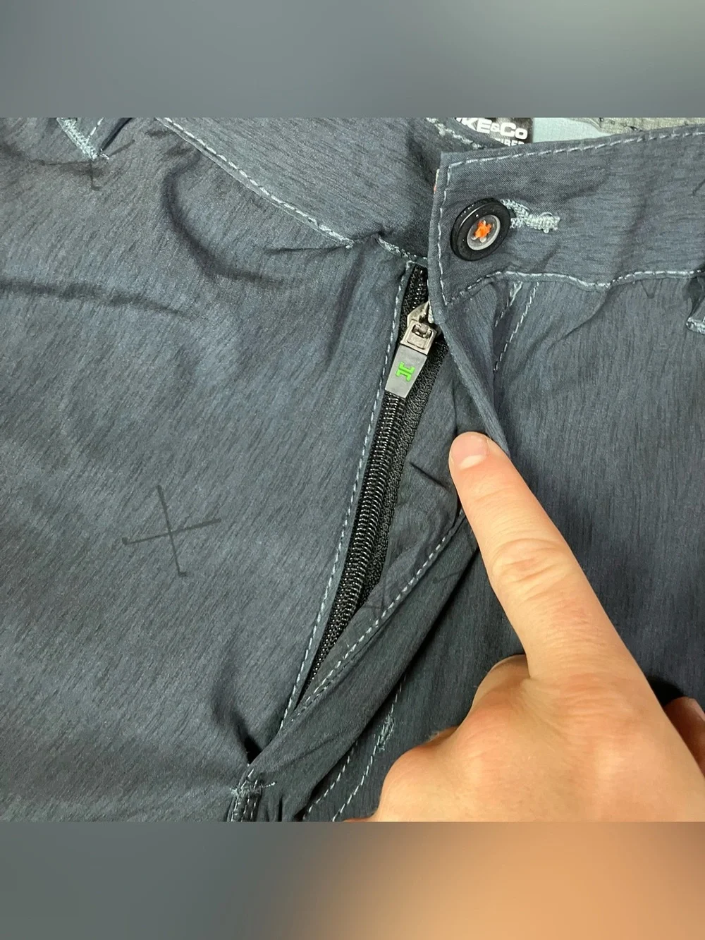 Hawke & Co. Men’s Size 32 Stretch Hybrid Performance Shorts Gray Clubs NWT!